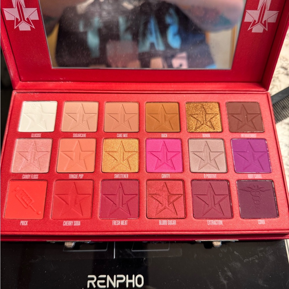 Jeffree Star Blood Sugar Eyeshadow Palette - Red and White - Picture 2 of 3
